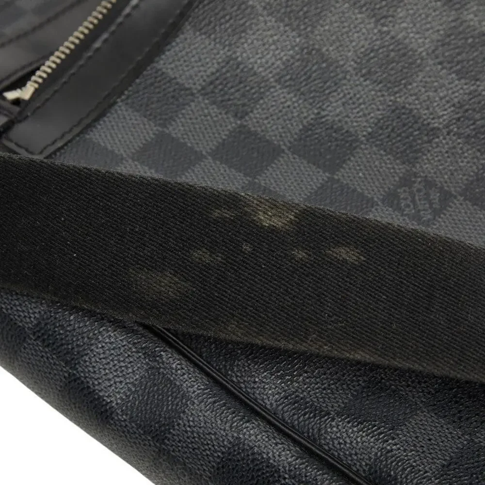 Louis Vuitton Damier Graphite Daniel MM Shoulder Bag Black